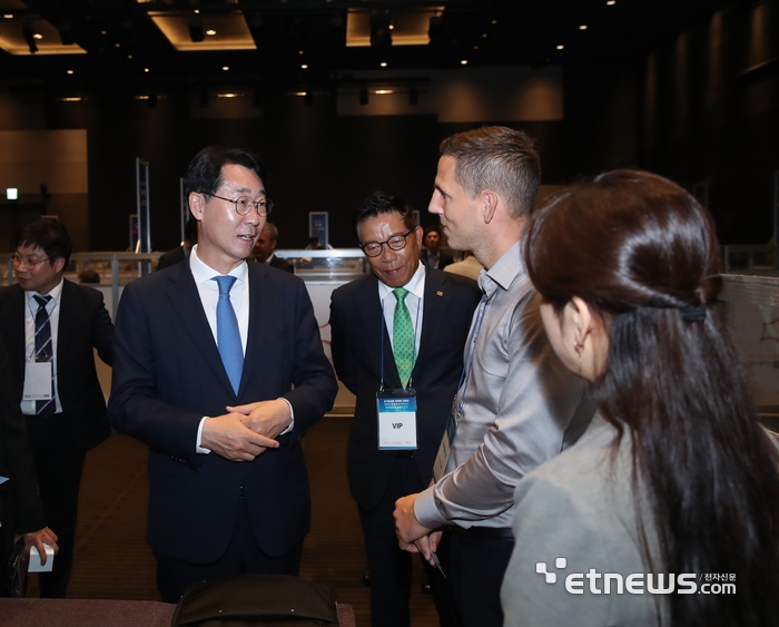 “기업 해외 신규시장 개척 돕는다”…화성시, '2023 H-TRADE 수출상담회' 개최
